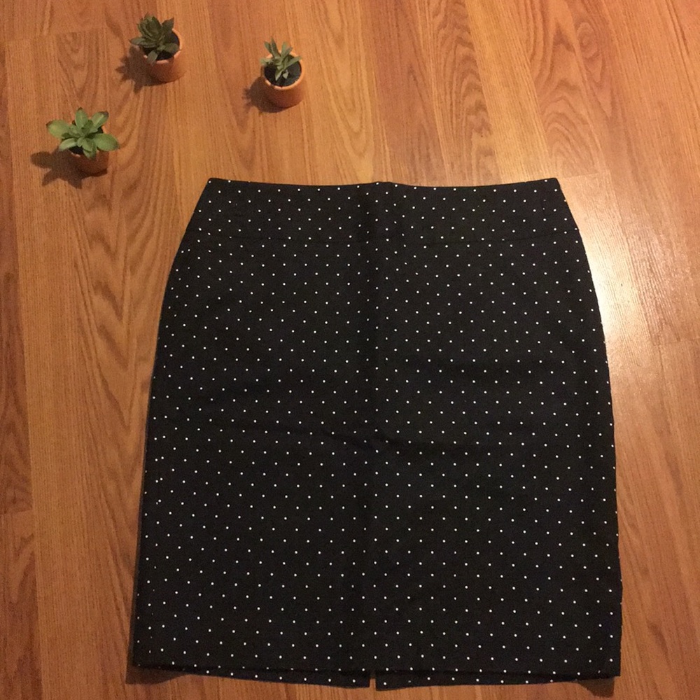 Pencil skirt